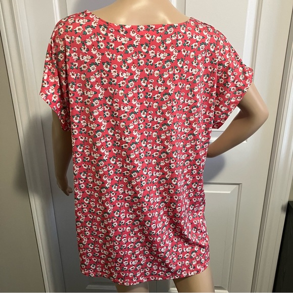 Pink floral short sleeve top - Picture 3 of 6
